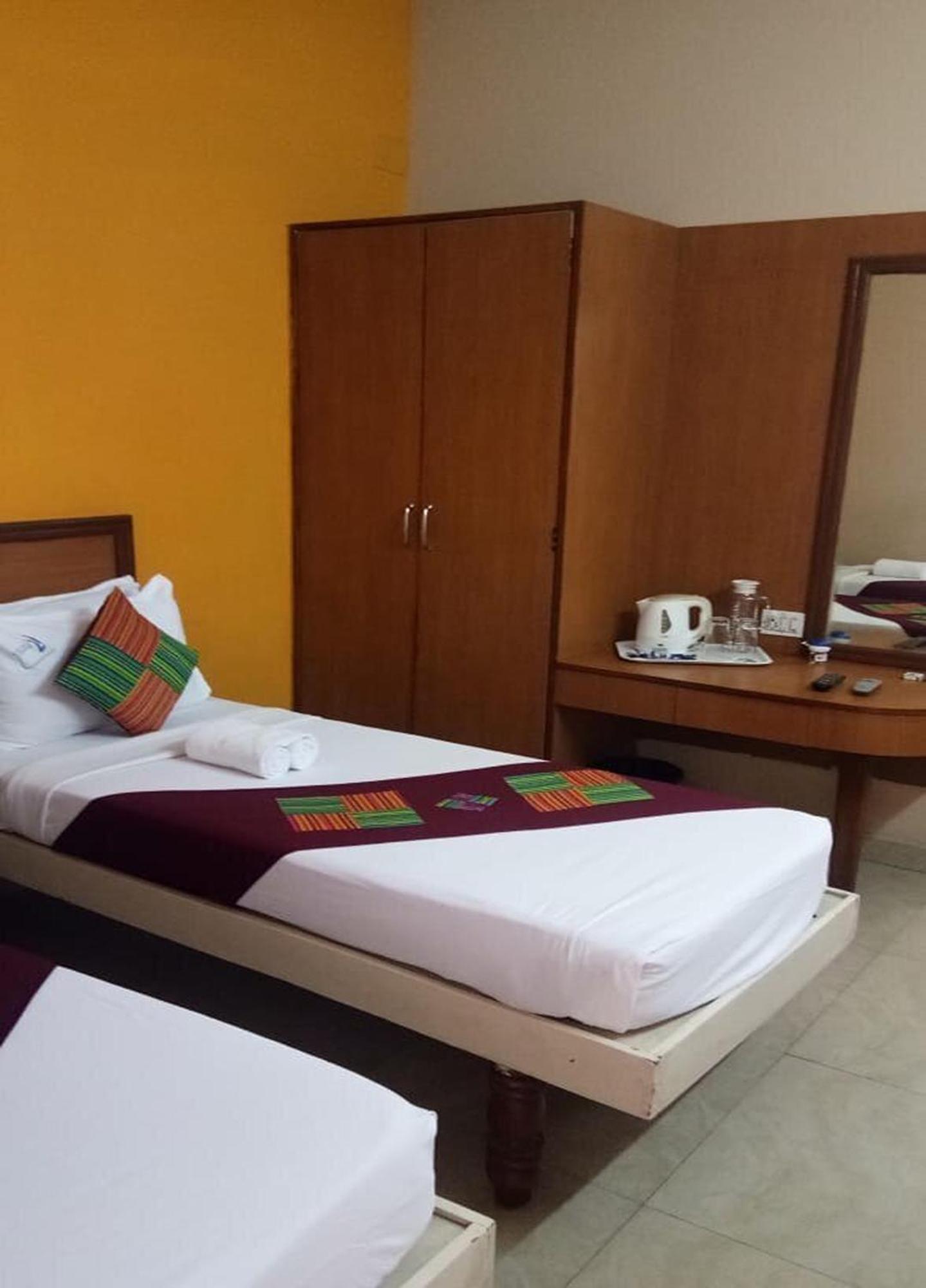 Hotel Akshara Regency, Yeshwanthpur Bangalore Extérieur photo